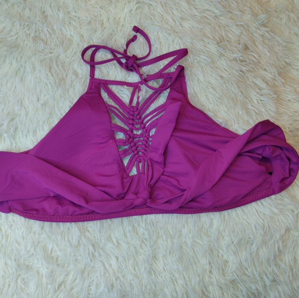 BECCA Janis High Neck Halter Bikini Top - Picture 4 of 5